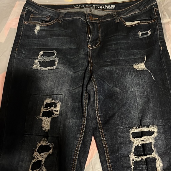 Vanilla Sky distressed jeans size 13 mid rise skinny EUC - Picture 2 of 4